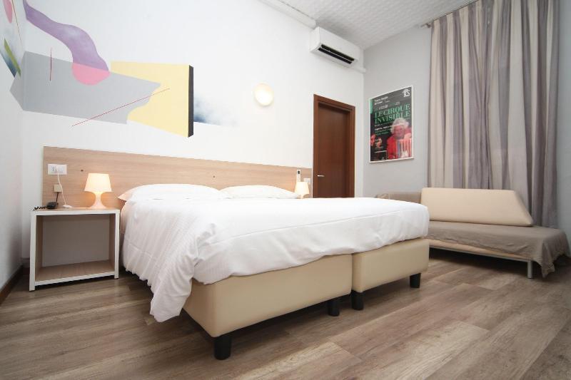 Lake Como Anton&Art酒店 外观 照片