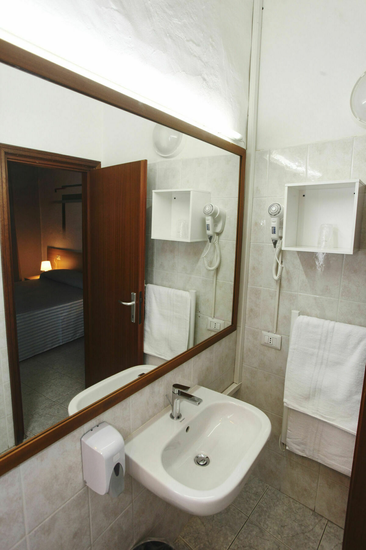 Lake Como Anton&Art酒店 外观 照片