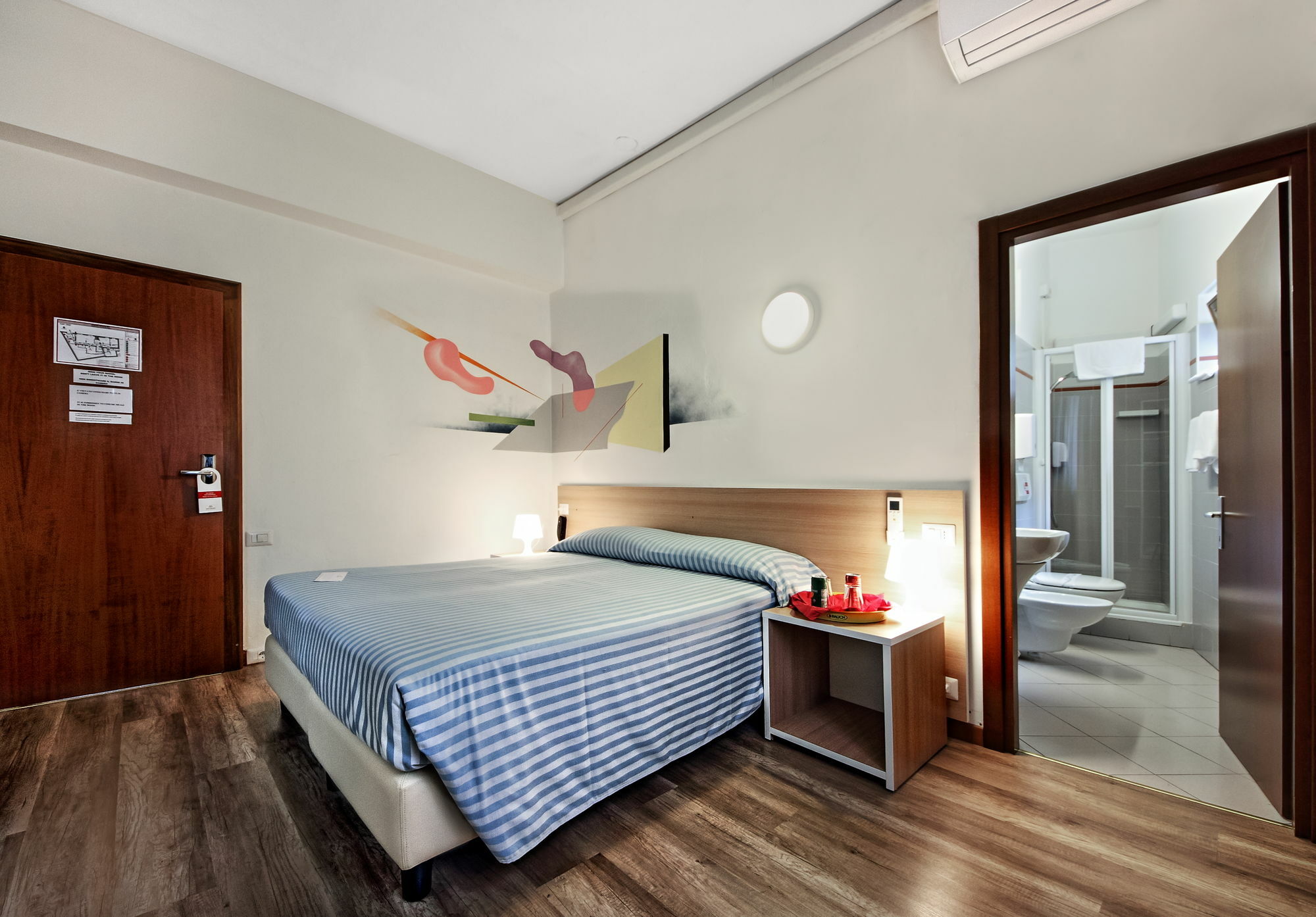 Lake Como Anton&Art酒店 外观 照片
